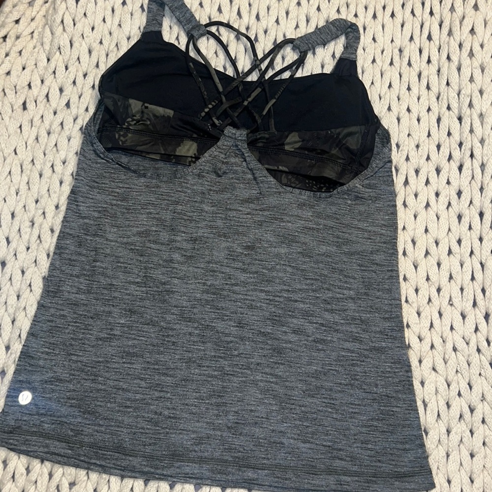 Lululemon tank top